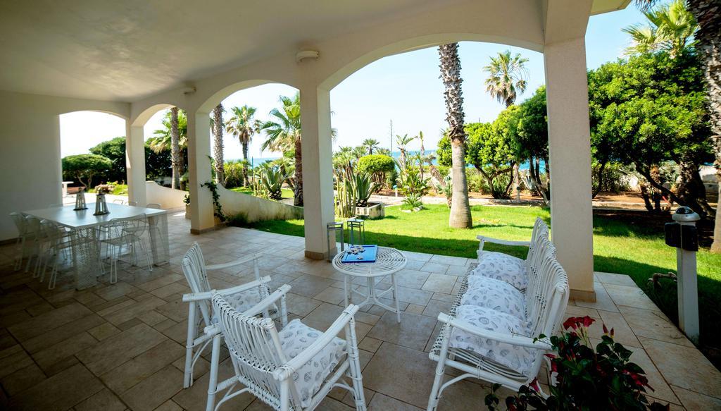 Villa Sapore Di Sale Alliste Luaran gambar